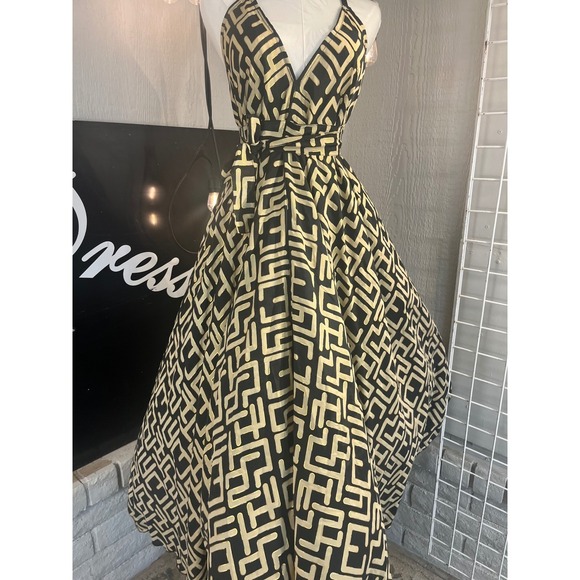 The Vacation Dress Gold Black Geometric Print Sleeveless Party Maxi Dress Small - Picture 10 of 12